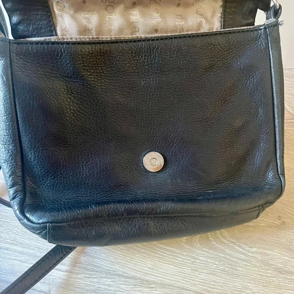 Margot Leather Foldover Envelope Crossbody Purse - Picture 7 of 7